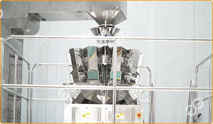 Caractéristiques De La Machine D'Emballage De Chips De Tomates Séchées.jpg